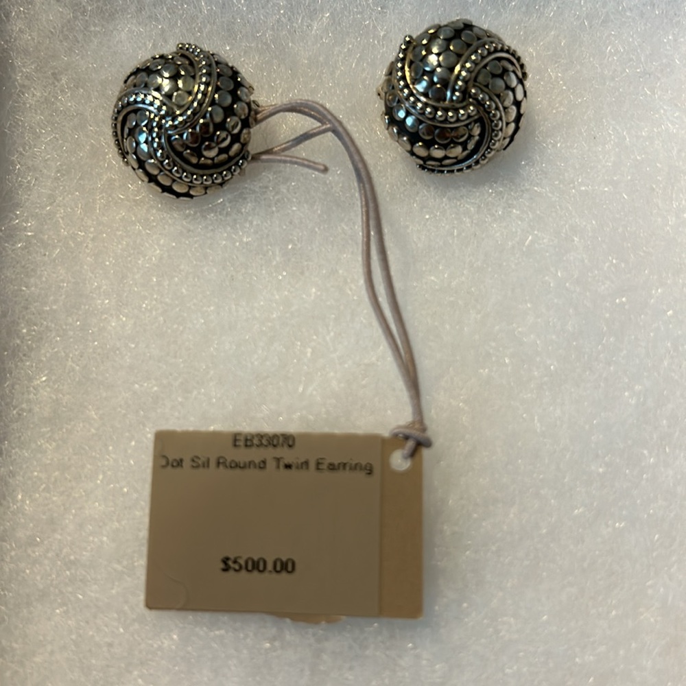 John Hardy Sterling silver “Dot Round Twirl” lever back earrings NWT
